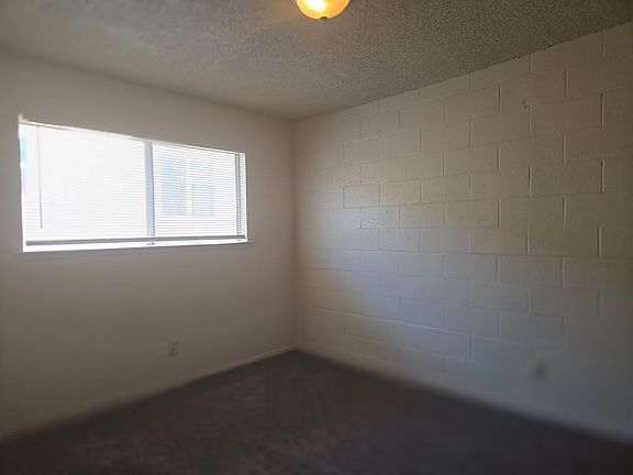 5th image of 316 N B St APT 5