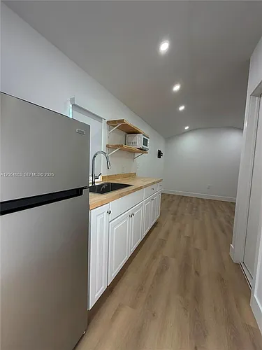 1400 SW 29th Ave #2 Photo 1