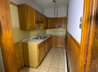 7 Blanche St #2, Worcester, MA 01604