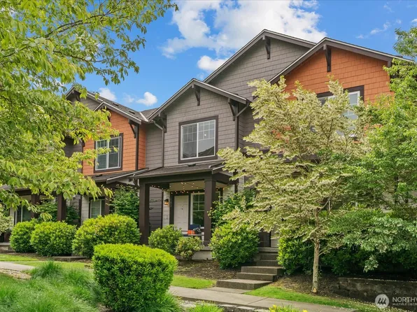 15652 NE 103rd Court #103, Redmond, WA 98052