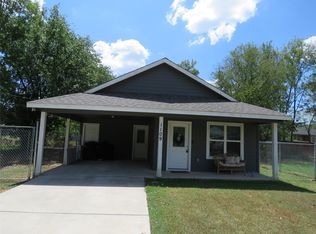 1109 Marshall St, Greenville, TX 75401