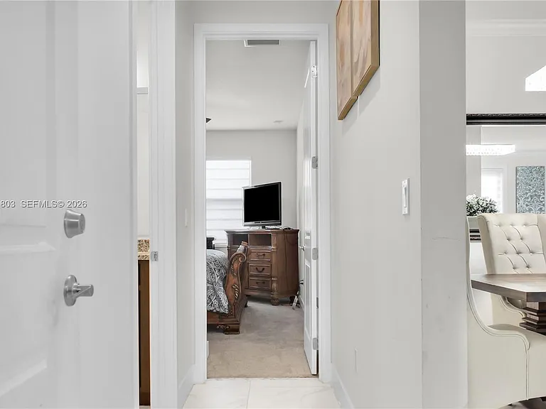 7314 Estero Dr — Photo 12