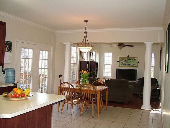 kitchen/family room