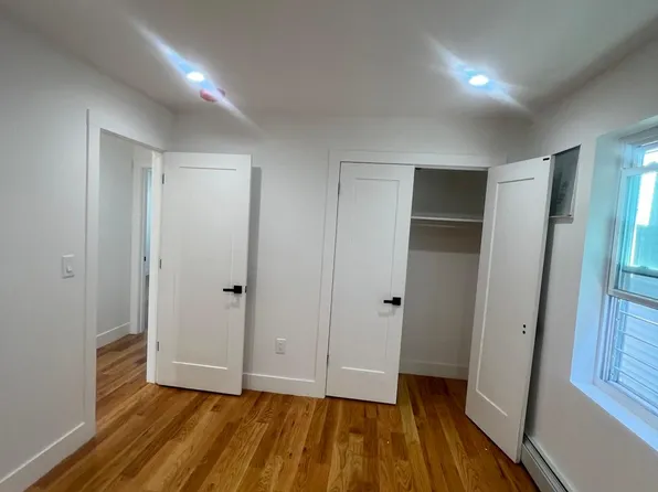 632 Beach 68th Street image 6 of 8