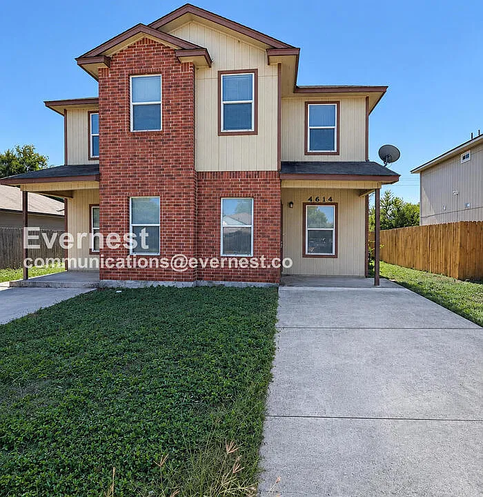 4614 Swann Ln