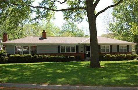 2nd image of 4809 Neosho Ln
