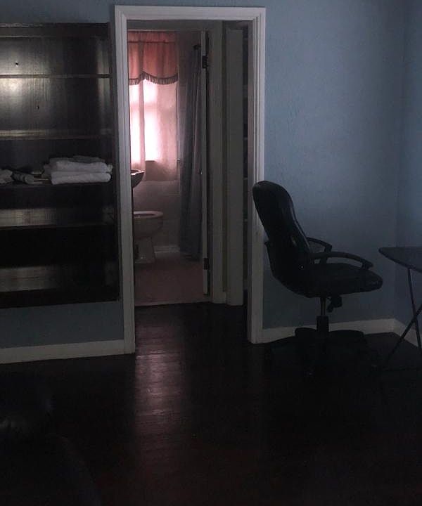 1st image of 413 Hillside Ave