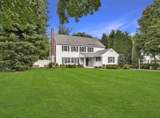 11 Sunset Rd, Darien, CT 06820