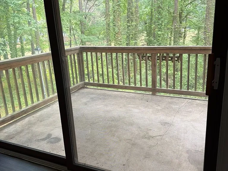 654 Pine Ridge Pl — Photo 15