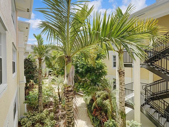 5th image of 275 Murcia Drive #203