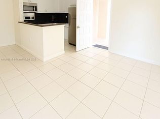 4690 NW 102nd Ave APT 101-24, Doral, FL 33178