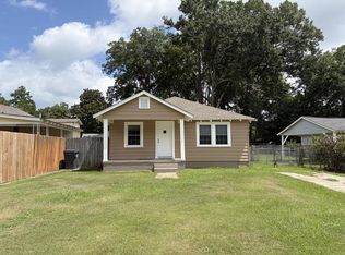1808 16th Pl, Phenix City, AL 36867