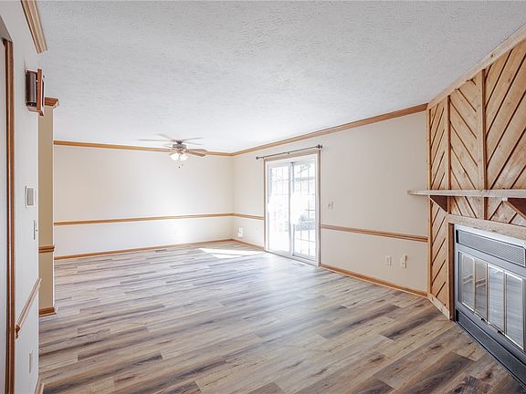 3rd image of 58 Tamarack Trl