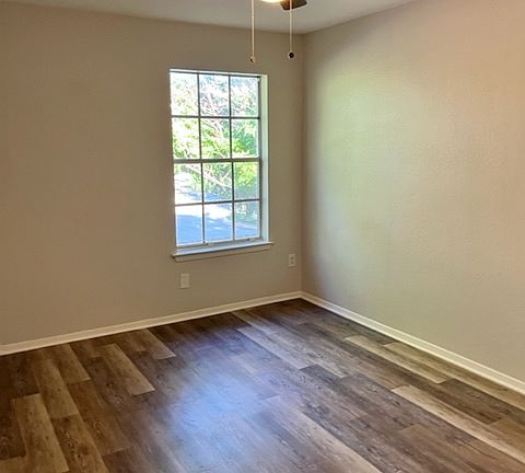 5th image of 1105 Uta Blvd #104