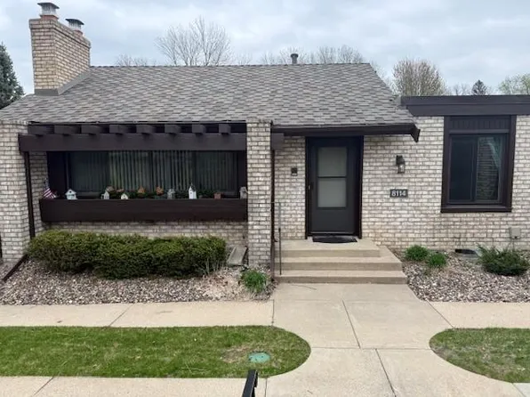 8114 Pennsylvania Rd, Bloomington, MN 55438