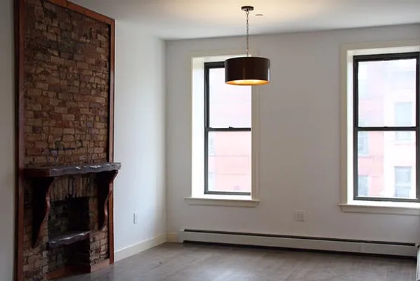 Rented by L Rose Realty (Brokerage) | media 9