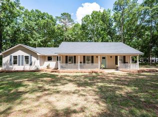 194 Laurel Ct, Dawson, GA 39842