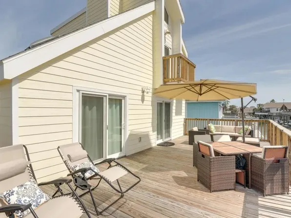 16525 Jamaica Cove Rd, Jamaica Beach, TX 77554