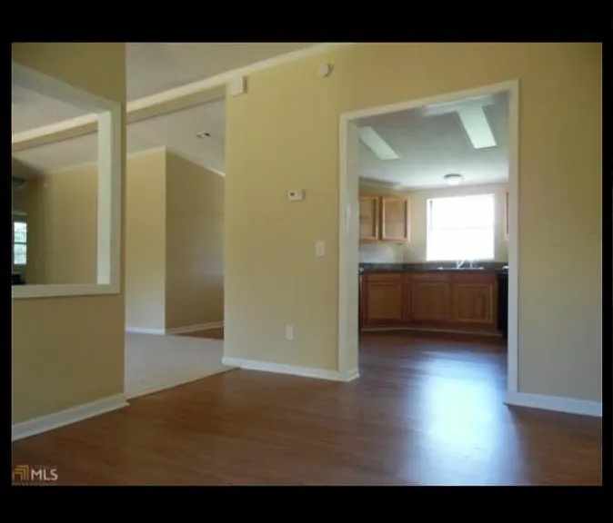 45 Grove Creek Dr — Photo 4