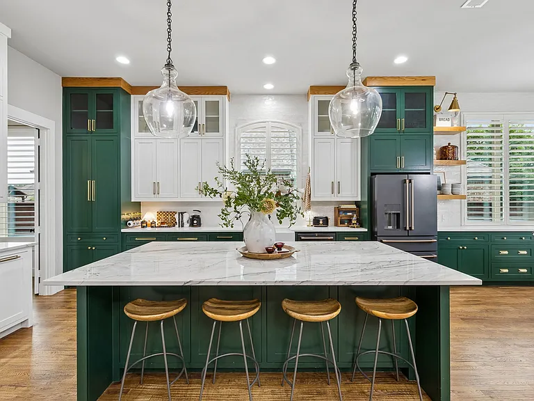 1004 Truman Rd — Photo 14
