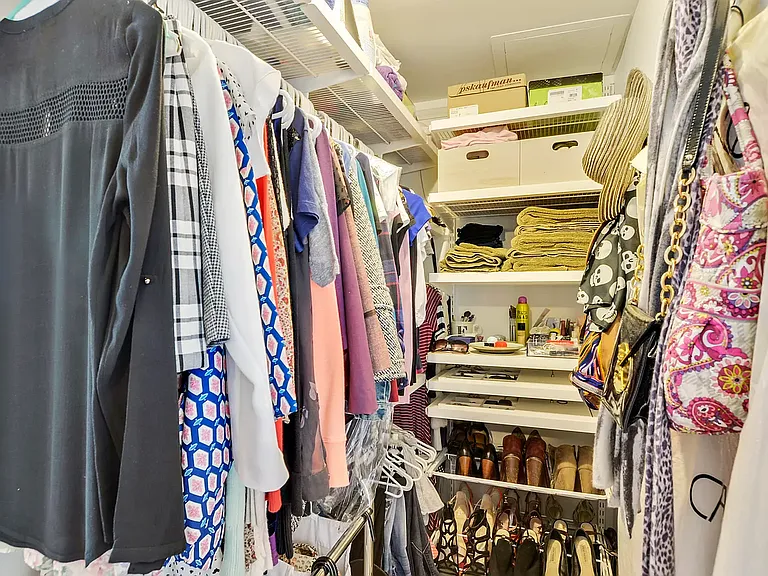 Walk in Closet
