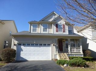 5166 Ashley Cir, Lisle, IL 60532