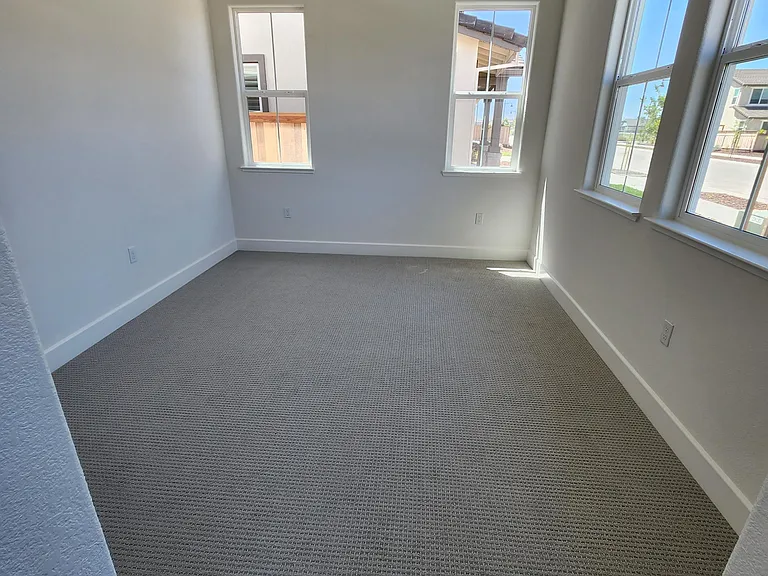 16874 Rembrandt Dr — Photo 3