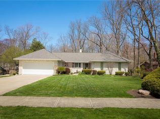 29428 W Oakland Rd, Bay Village, OH 44140