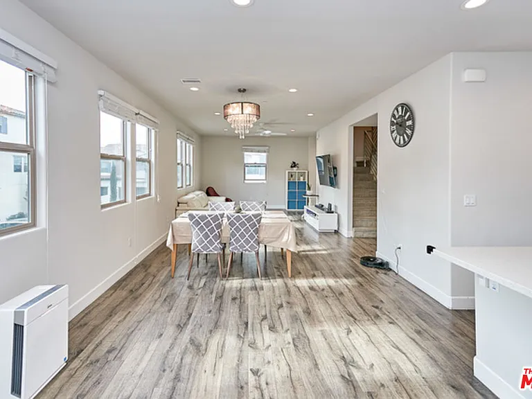 9831 Alburtis Ave #37 — Photo 28