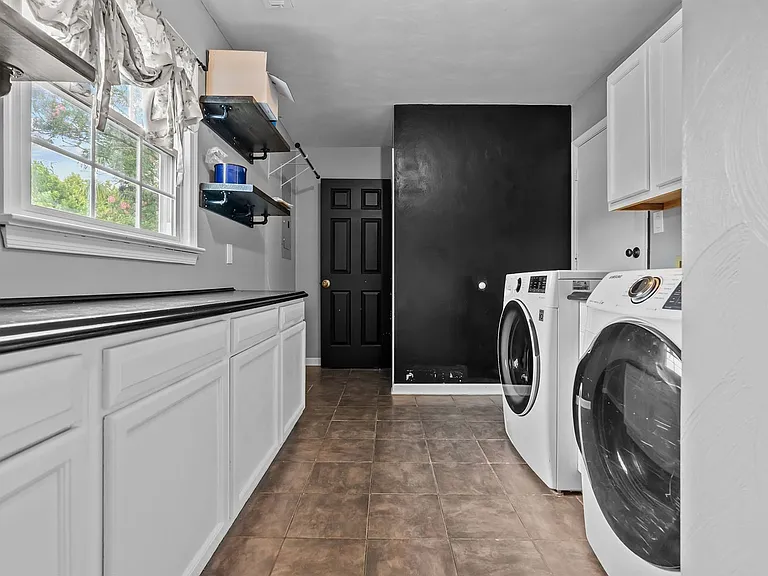 1229 Faulkner Rd — Photo 37