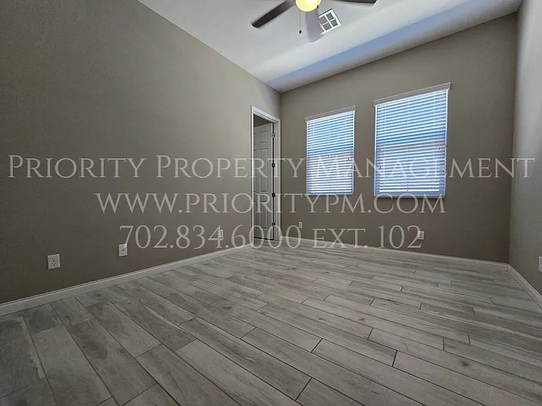 738 Purple Knoll Walk — Photo 21