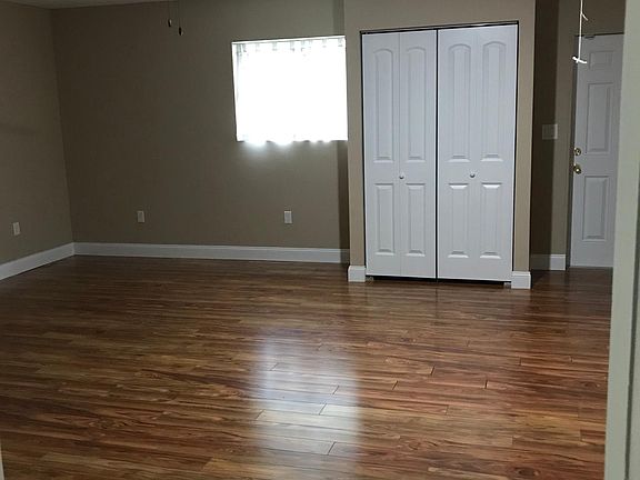 3rd image of 1967 Rolling Green Cir