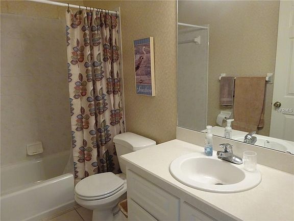 4th image of 830 Trish Pl