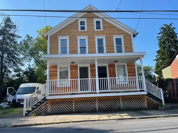 728 Ann St #728, Stroudsburg, PA 18360