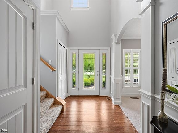 4th image of 12067 Summerwood Dr