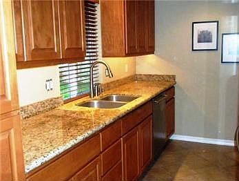 3rd image of 2718 Alpine Dr SE