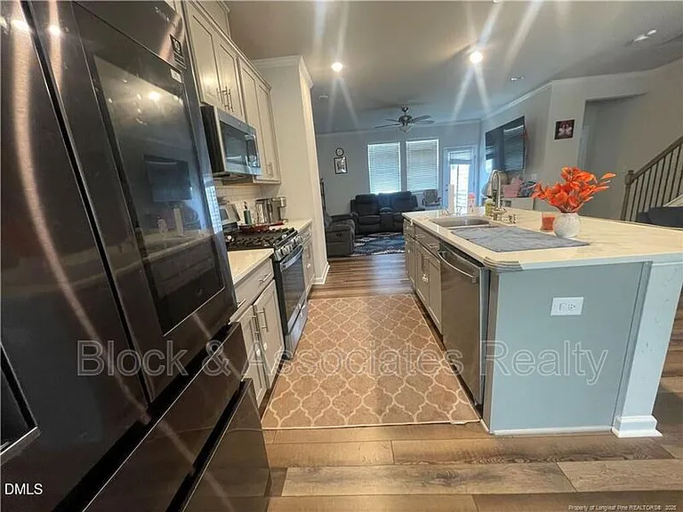 1251 Herb Garden Way — Photo 6