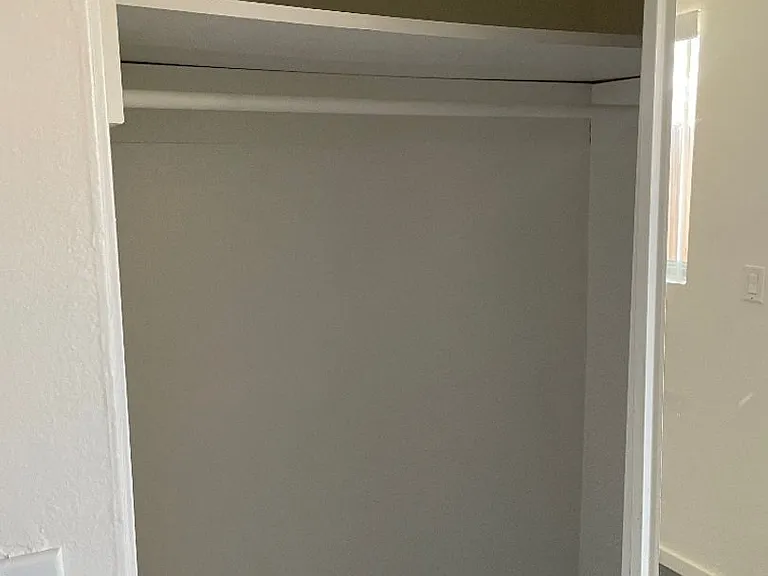 540 S Mountain View Dr — Photo 18