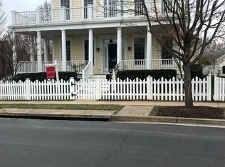 1016 Pleasant Dr, Rockville, MD 20850