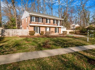 2303 Chilham Pl, Potomac, MD 20854