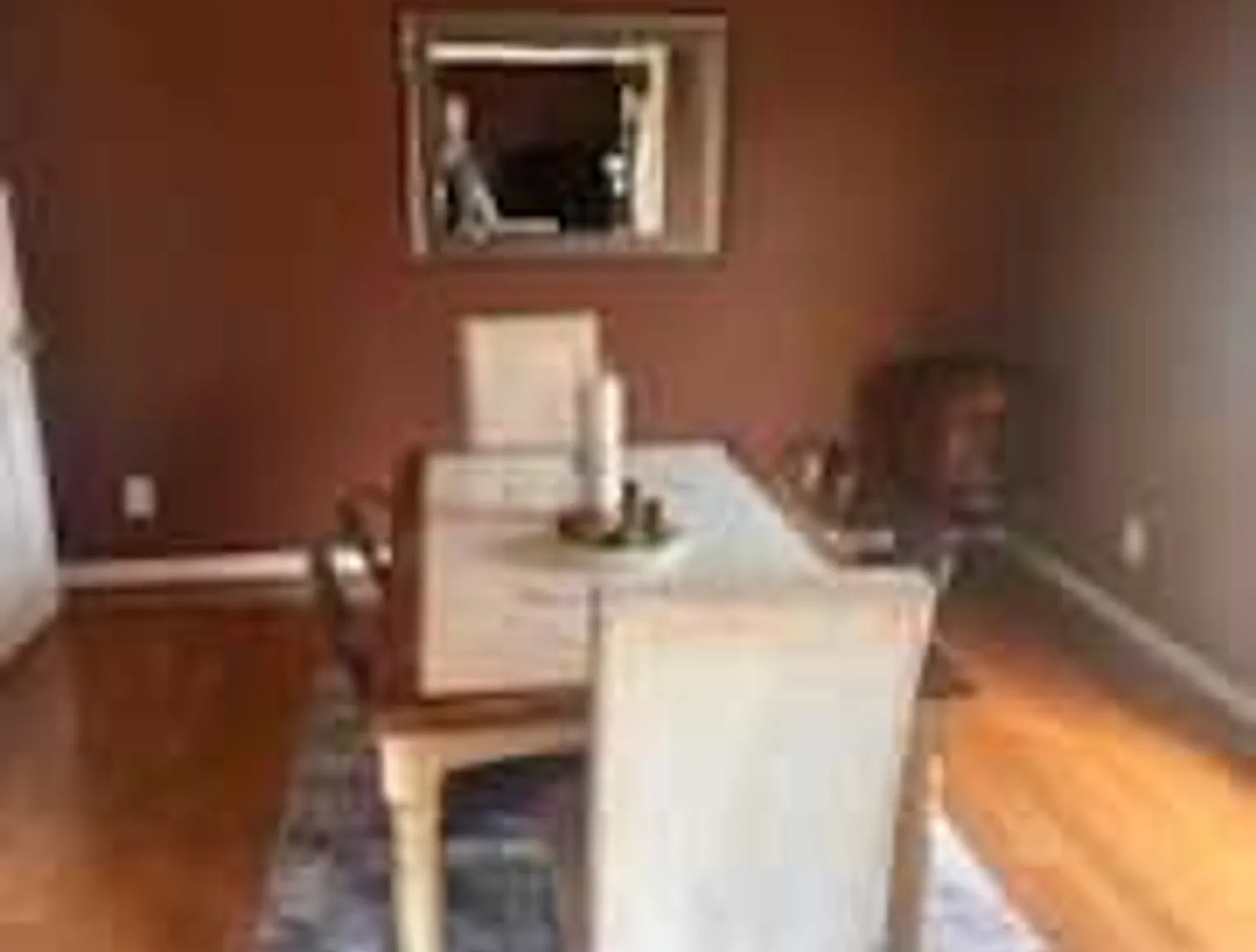 4 bed, 2.0 bath, 2464 sqft, $2,990 — Photo 3