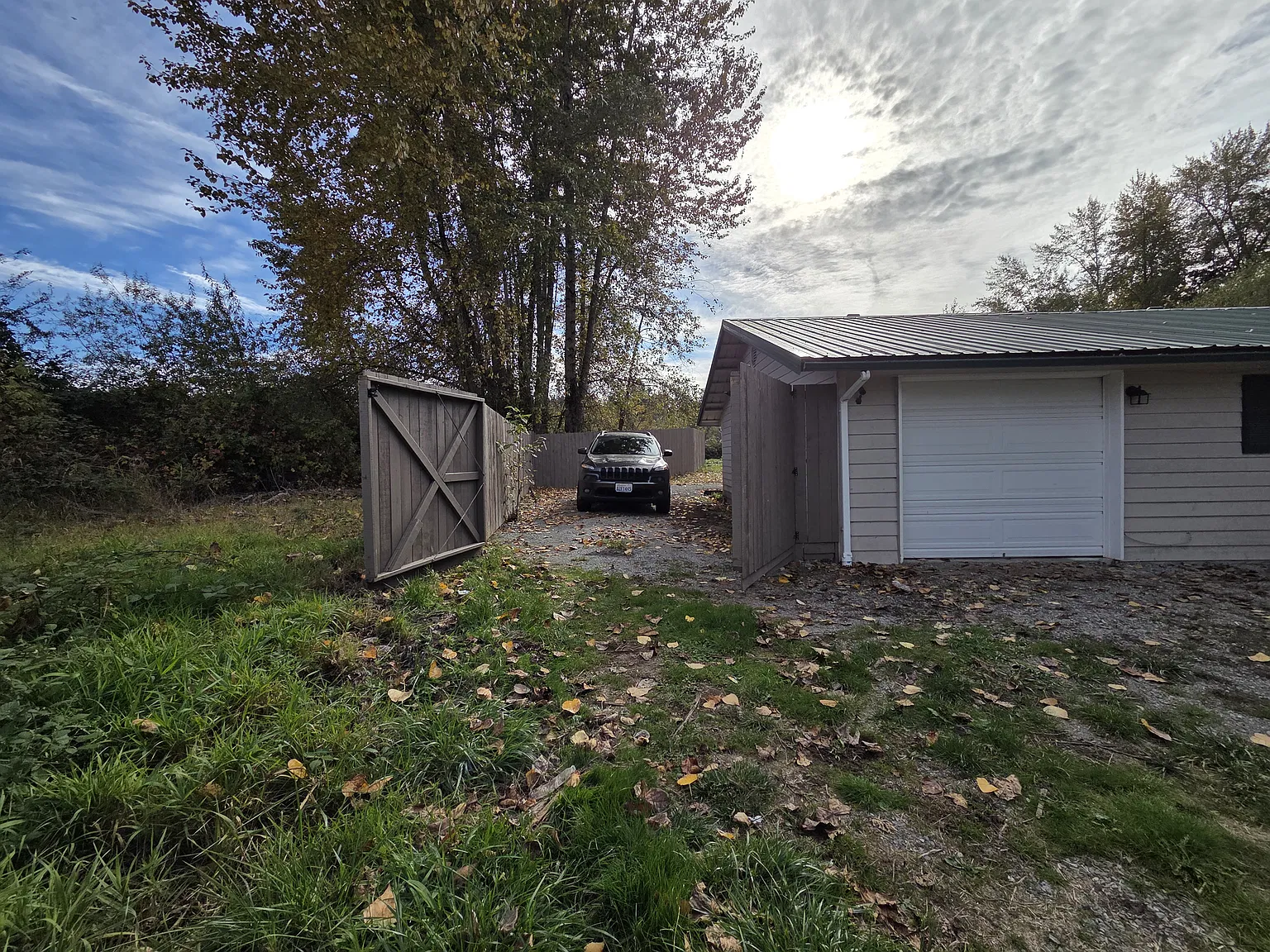 10016 232nd St E — Photo 3
