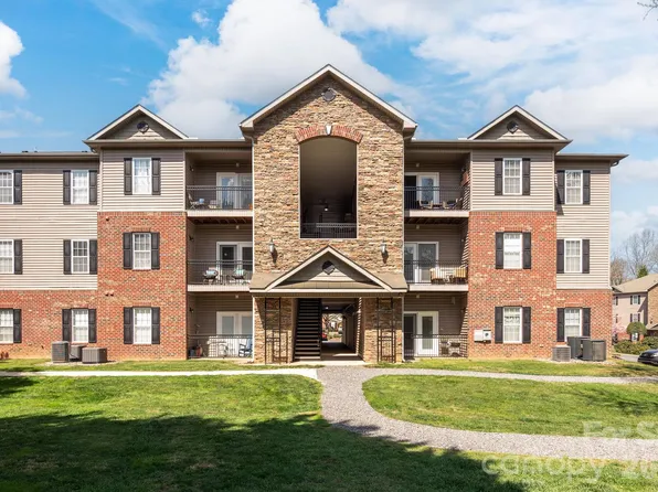 123 Appeldoorn Cir, Asheville, NC 28803