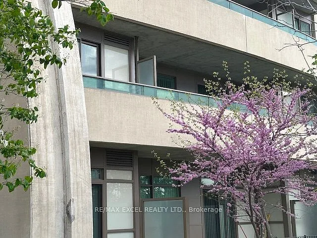 75 Norman Bethune Ave #220 — Photo 3