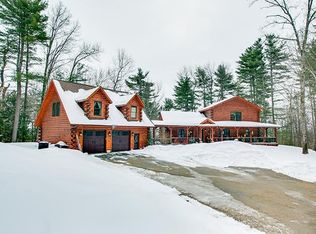 303 Gurney Ln, Queensbury, NY 12804