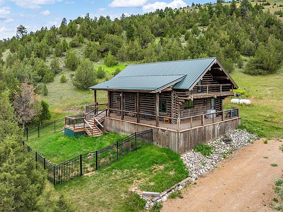 2nd image of 17248 Pole Gulch Rd