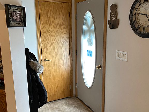 Front door entry way