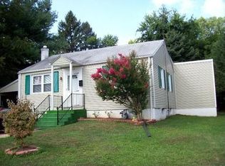 2928 Summerfield Rd, Falls Church, VA 22042