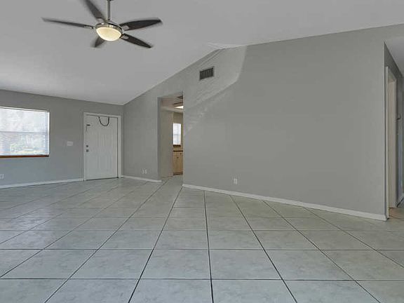 5th image of 5119 Burnham Pl