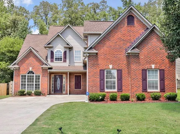 138 Savannah Ln, Calera, AL 35040